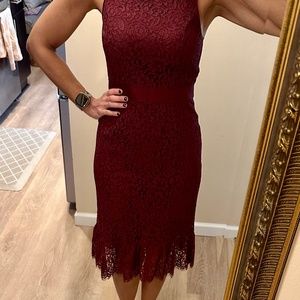 EUC Banana Republic Burgundy lace cocktail dress, size 2